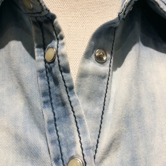 BDG Denim style snap front button shirt - Picture 2 of 7